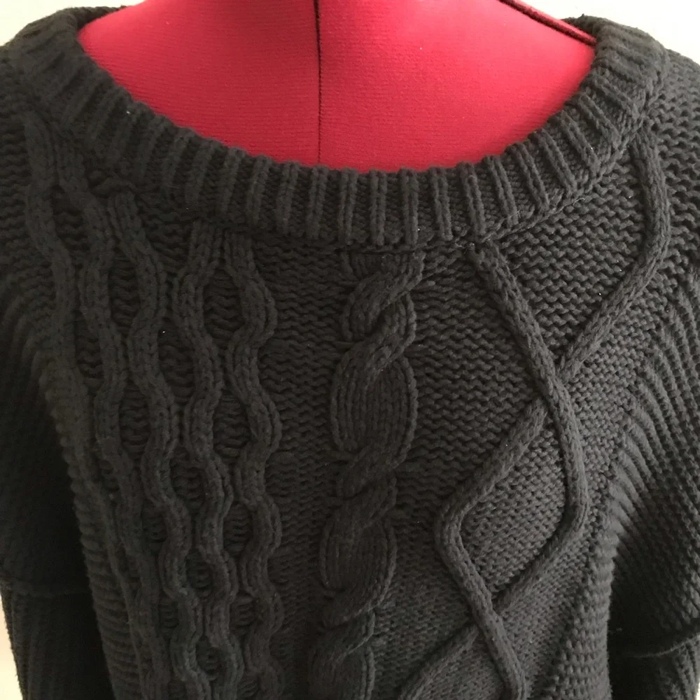 Free People Dream Cable Crew Sweater in Black NWT Small - Picture 11 of 14